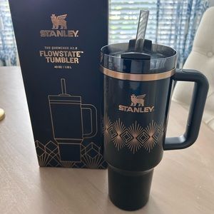Stanley Deco Collection Quencher H2.0 Flowstate Tumbler 40 oz.